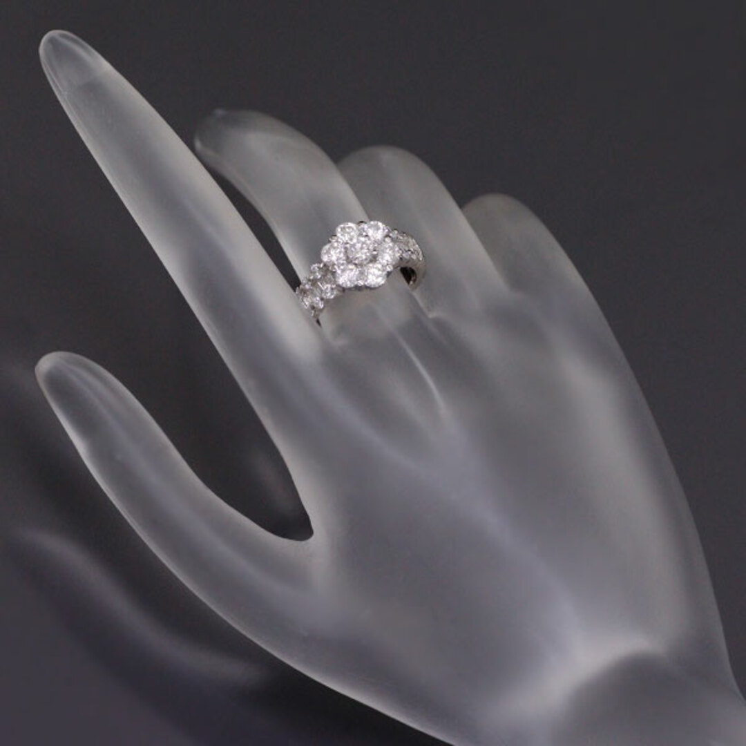 Pt900 ダイヤモンド リング 2.00ct フラワー レディースのアクセサリー(リング(指輪))の商品写真