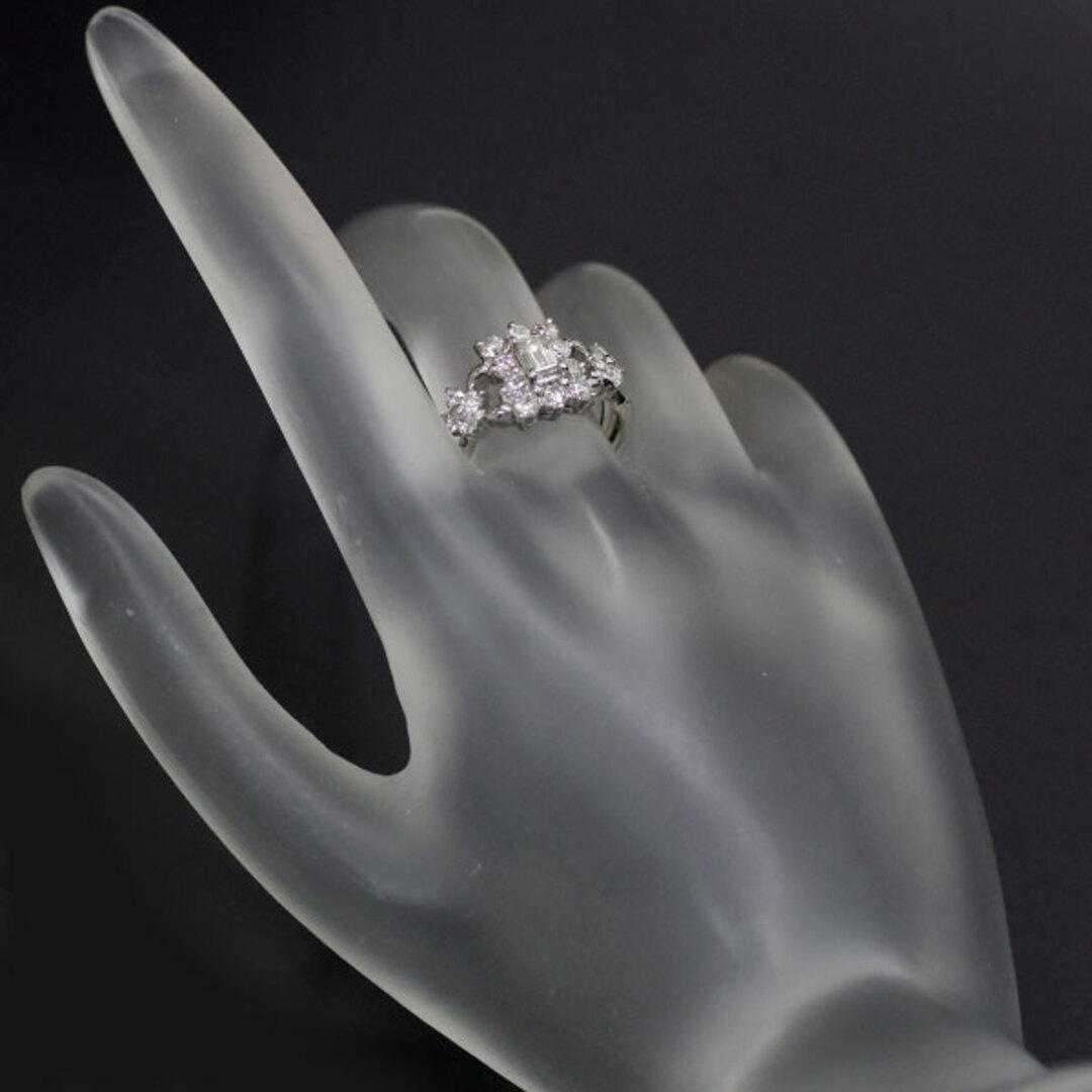 Pt900 ダイヤモンド リング 0.239ct D0.88ct レディースのアクセサリー(リング(指輪))の商品写真