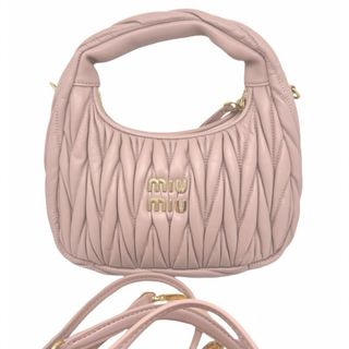 miumiu -  miumiu ワンダー マテラッセレザー ホーボーバッグ　ピンク