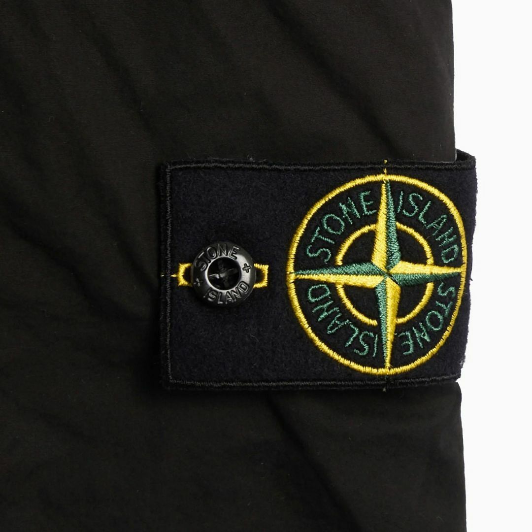 STONE ISLAND(ストーンアイランド)の送料無料 18 STONE ISLAND ストーンアイランド 8015L0803 A0029 ブラック カーゴショーツ ショートパンツ size 30 メンズのパンツ(ショートパンツ)の商品写真