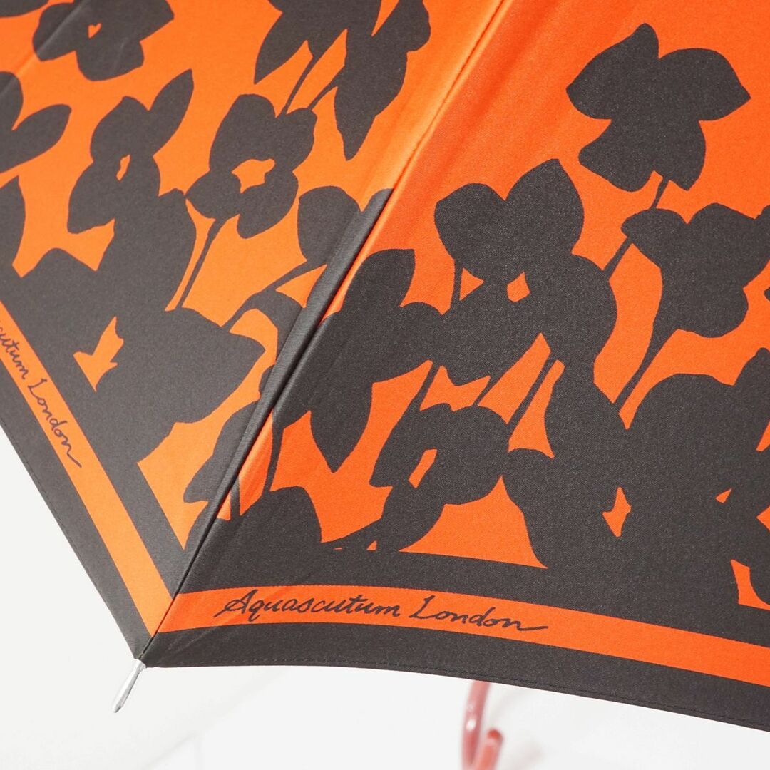 AQUA SCUTUM(アクアスキュータム)の傘 Aquascutum アクアスキュータム USED美品 シルエットフラワー オレンジ グラスファイバーフレーム 60cm S0744 レディースのファッション小物(傘)の商品写真