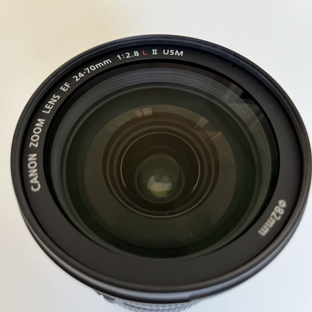 Canon(キヤノン)のCanon EF24-70mm F2.8L II USM　 スマホ/家電/カメラのカメラ(デジタル一眼)の商品写真