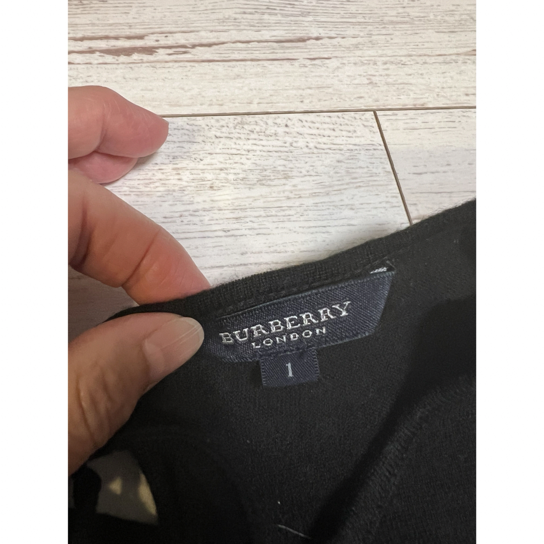 BURBERRY(バーバリー)のバーバリーロンドン　薄手ワンポイントセーター レディースのトップス(ニット/セーター)の商品写真