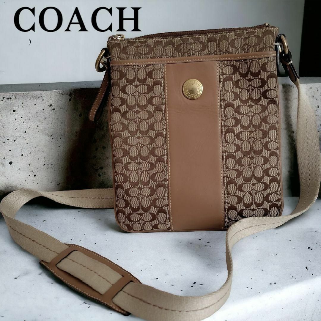 COACH(コーチ)のCOACH コーチ　シグネチャー　ショルダーバッグ　サコッシュ レディースのバッグ(ショルダーバッグ)の商品写真