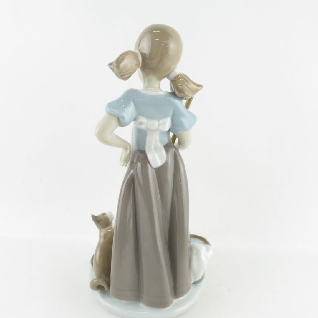 美品 LLADRO リヤドロ 5232「いたずらな子猫」 フィギュリン 置物 陶器人形 オブジェ 女の子 猫 SY8812K  インテリア/住まい/日用品のインテリア小物(置物)の商品写真