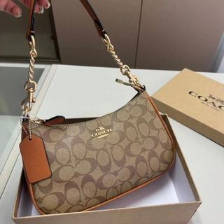 コーチ(COACH)のCOACHバッグ クロスボディー ショルダーバッグ斜め掛け(ショルダーバッグ)