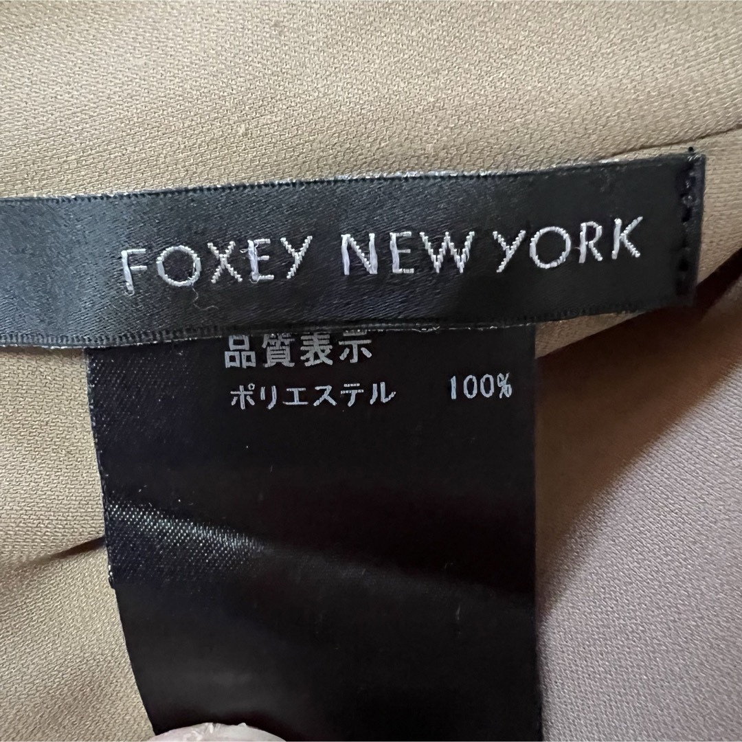 FOXEY NEW YORK(フォクシーニューヨーク)のFOXEY NEWYORK ノースリーブ ワンピース  ブラウン 38 M レディースのワンピース(ミニワンピース)の商品写真