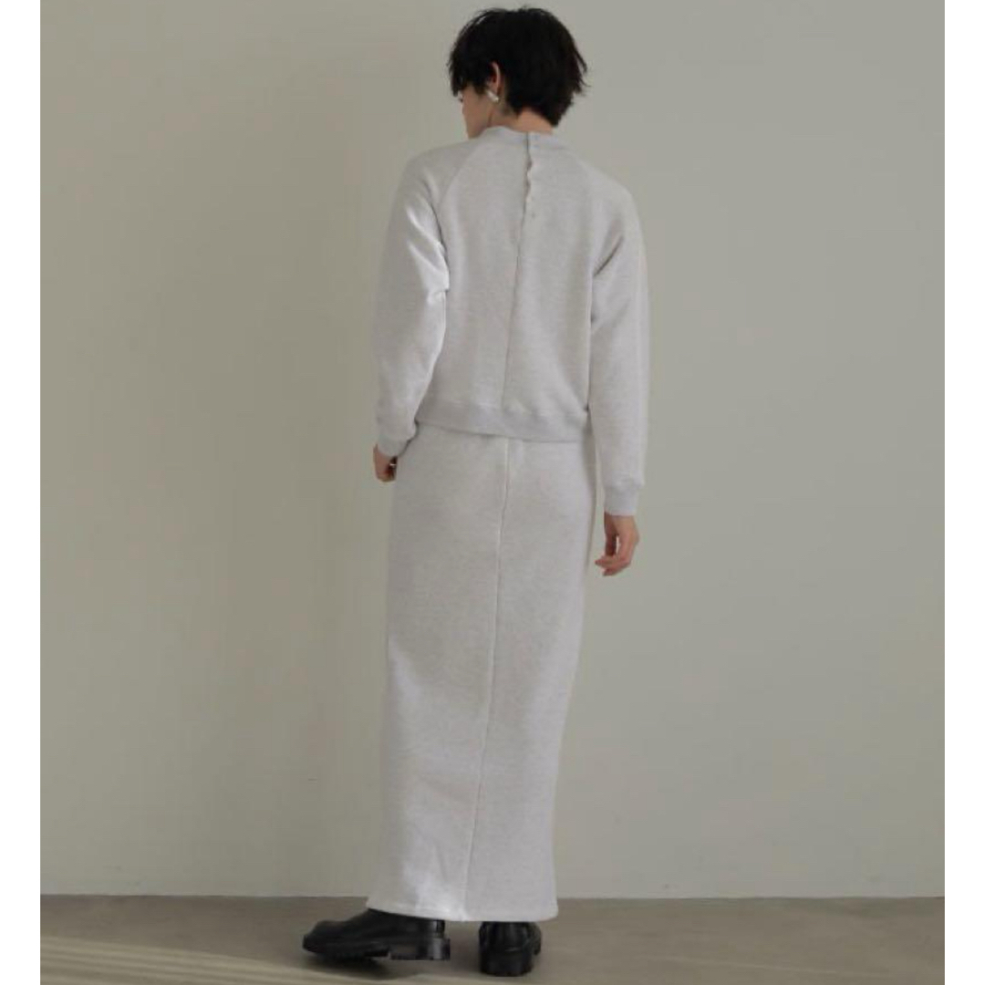 ETRE TOKYO(エトレトウキョウ)の新品未使用ETRE TOKYOエトレトウキョウ　スリットスウェットスカート レディースのスカート(ロングスカート)の商品写真
