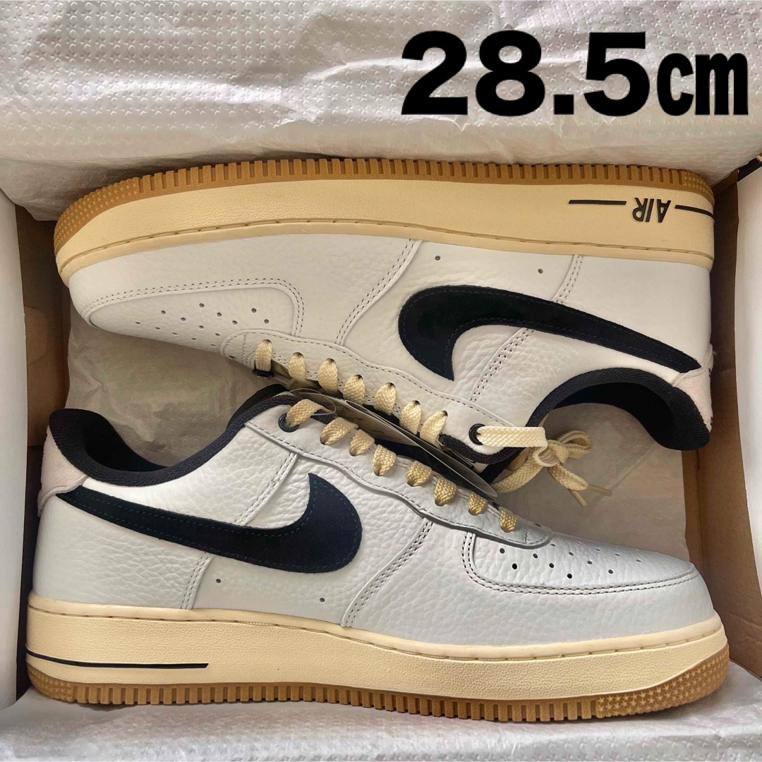 NIKE(ナイキ)の28.5㎝ NIKE AIRFORCE1 07 LX ナイキ エアフォース1 メンズの靴/シューズ(スニーカー)の商品写真