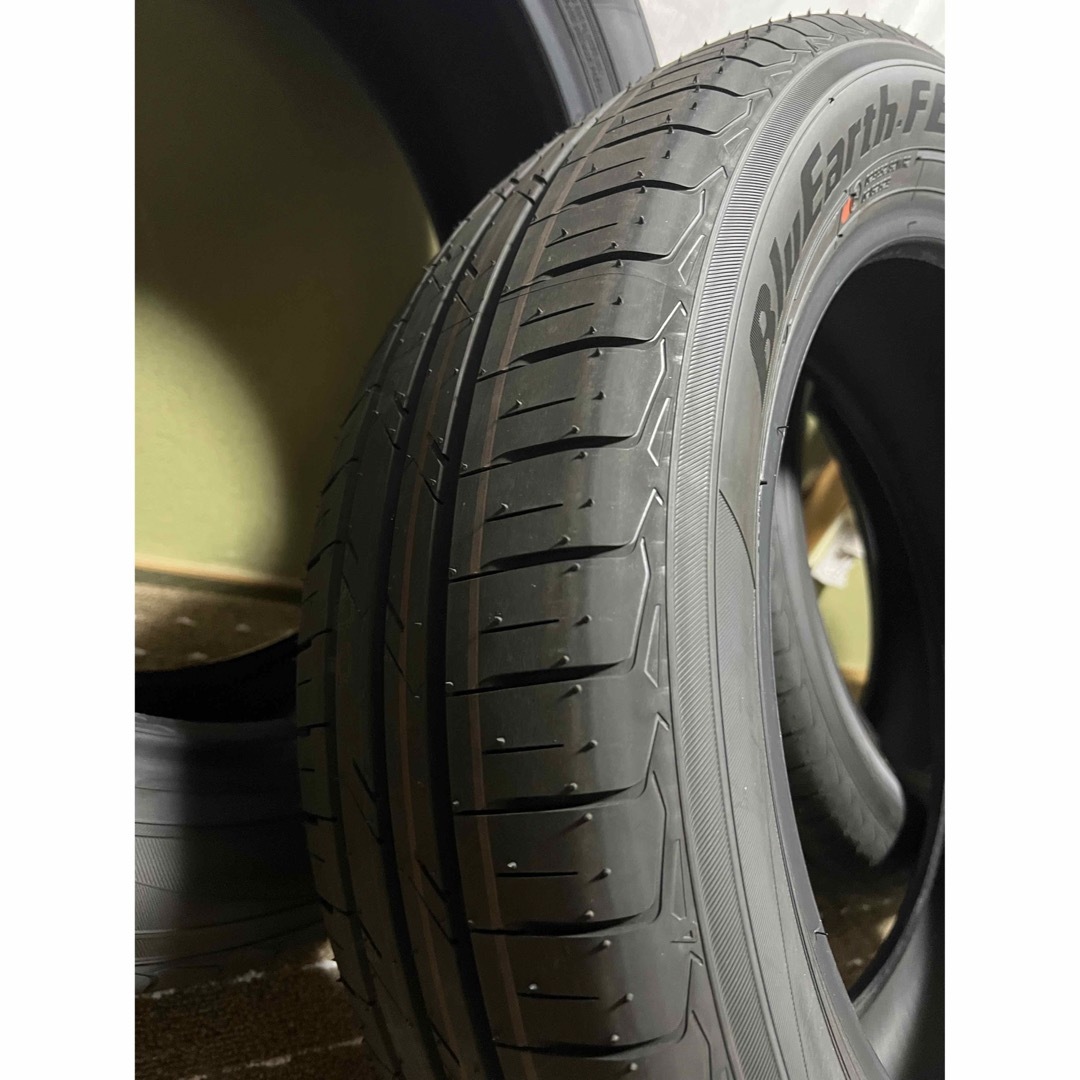 YOKOHAMA 195/60R17 90H (4本) 送料込み 自動車/バイクの自動車(タイヤ)の商品写真