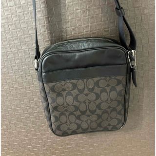 コーチ(COACH)のコーチ　ショルダーバッグ(ショルダーバッグ)