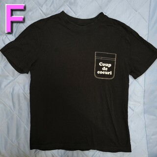 黒シャツ(Tシャツ(半袖/袖なし))