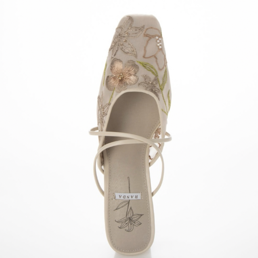 RANDA(ランダ)のRANDA ランダ フラワー刺繍 ミュール サンダル 花柄 ウェディングシューズ レディースの靴/シューズ(サンダル)の商品写真