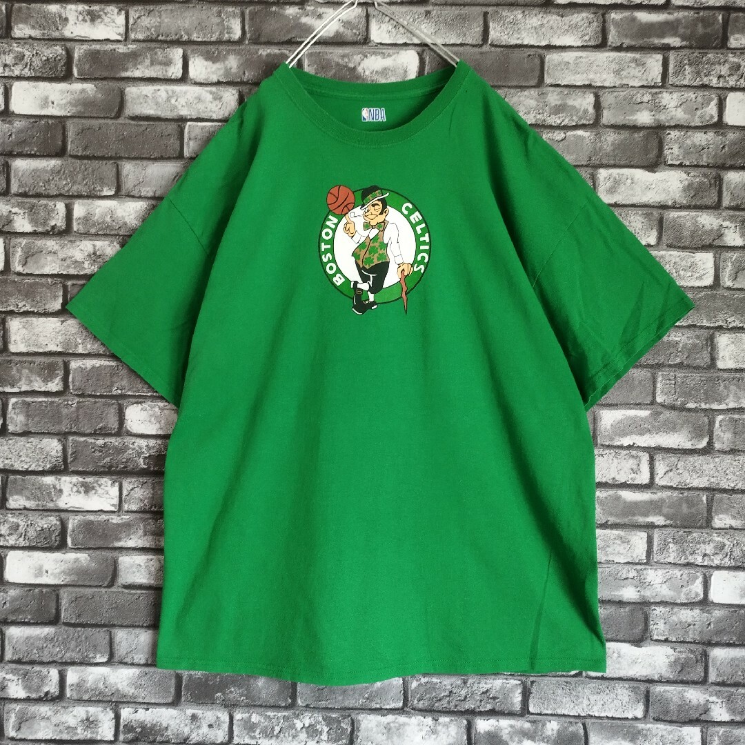 NBA超オーバーサイズボストンセルティックスtシャツTシャツ緑バスケビッグロゴ メンズのトップス(Tシャツ/カットソー(半袖/袖なし))の商品写真