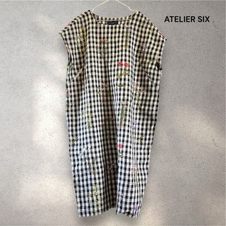 ATELIER SIX - アトリエシックス リネンワンピース ギンガムチェック リネン100% 花柄 刺繍