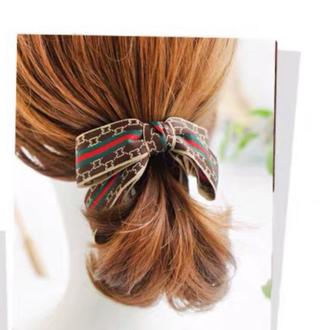 激安　バナナクリップ  バレッタ　髪留め　髪飾り　ヘアアクセサリー レディースのヘアアクセサリー(バレッタ/ヘアクリップ)の商品写真
