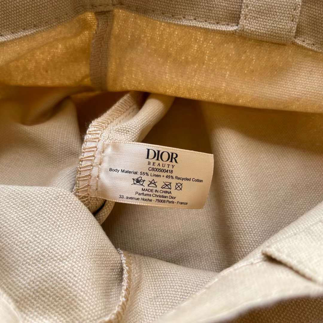 Christian Dior(クリスチャンディオール)のディオール　トートバッグ　エコバッグ レディースのバッグ(トートバッグ)の商品写真