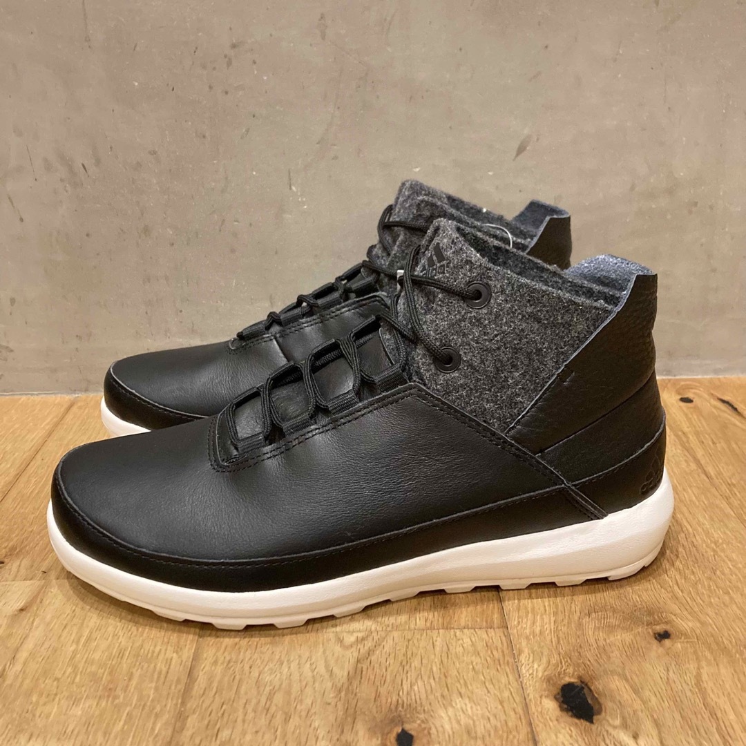 adidas(アディダス)のadidas アディダス　CW ZAPPAN Ⅱ WINTER MID 黒 レディースの靴/シューズ(スニーカー)の商品写真