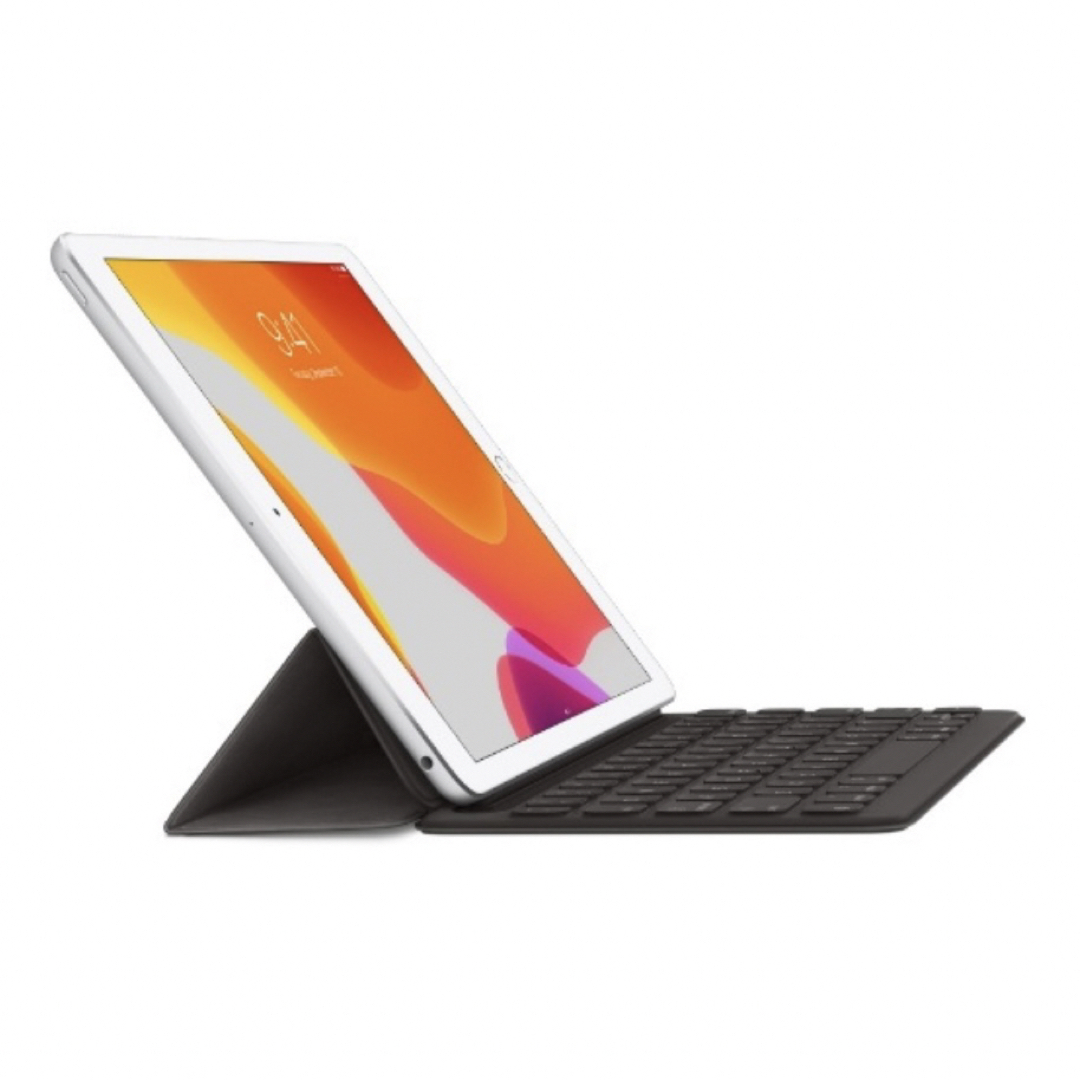 Apple(アップル)の新品未開封 iPad（第9世代）Smart Keyboard - 英語（US） スマホ/家電/カメラのPC/タブレット(その他)の商品写真