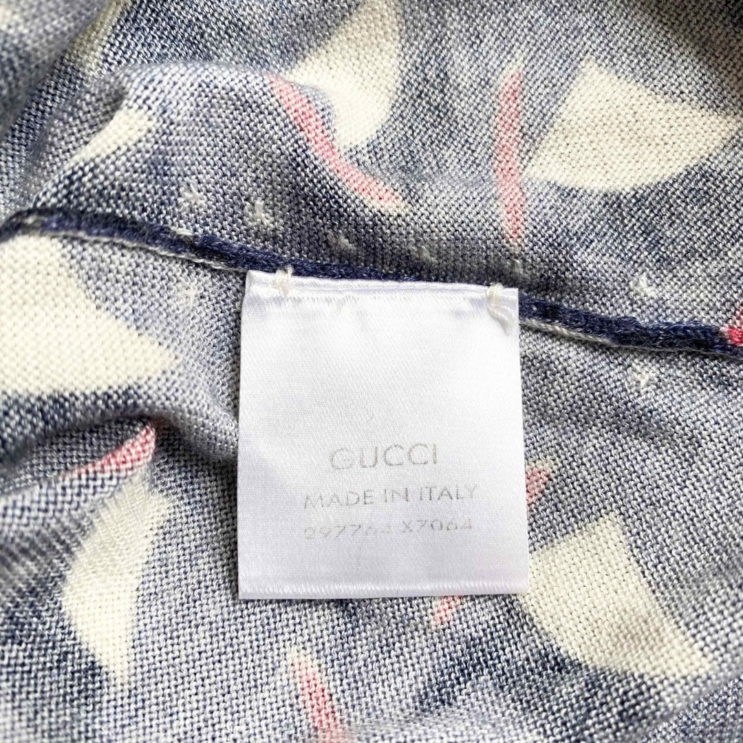 Gucci(グッチ)の【格安】 GUCCI カシミヤ シルク ウール 総柄プリントニット レディースのトップス(ニット/セーター)の商品写真