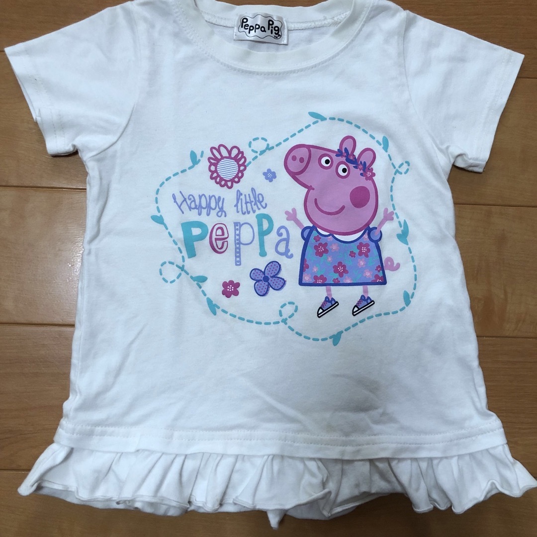 UNIQLO(ユニクロ)のペッパピッグ　Tシャツ  100サイズ キッズ/ベビー/マタニティのキッズ服女の子用(90cm~)(Tシャツ/カットソー)の商品写真