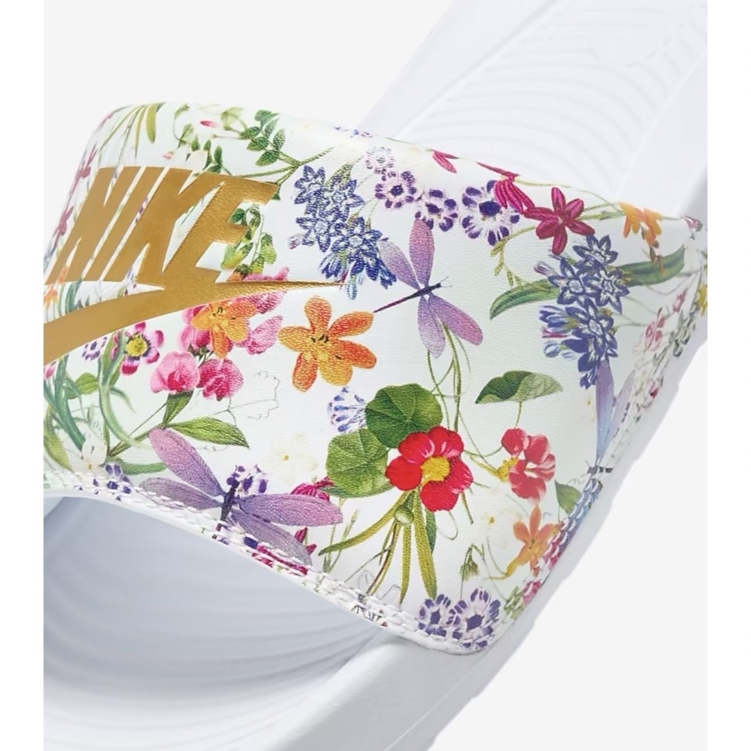 NIKE VICTORI ONE SLIDE/ビクトリワンスライド花柄　ベナッシ レディースの靴/シューズ(サンダル)の商品写真