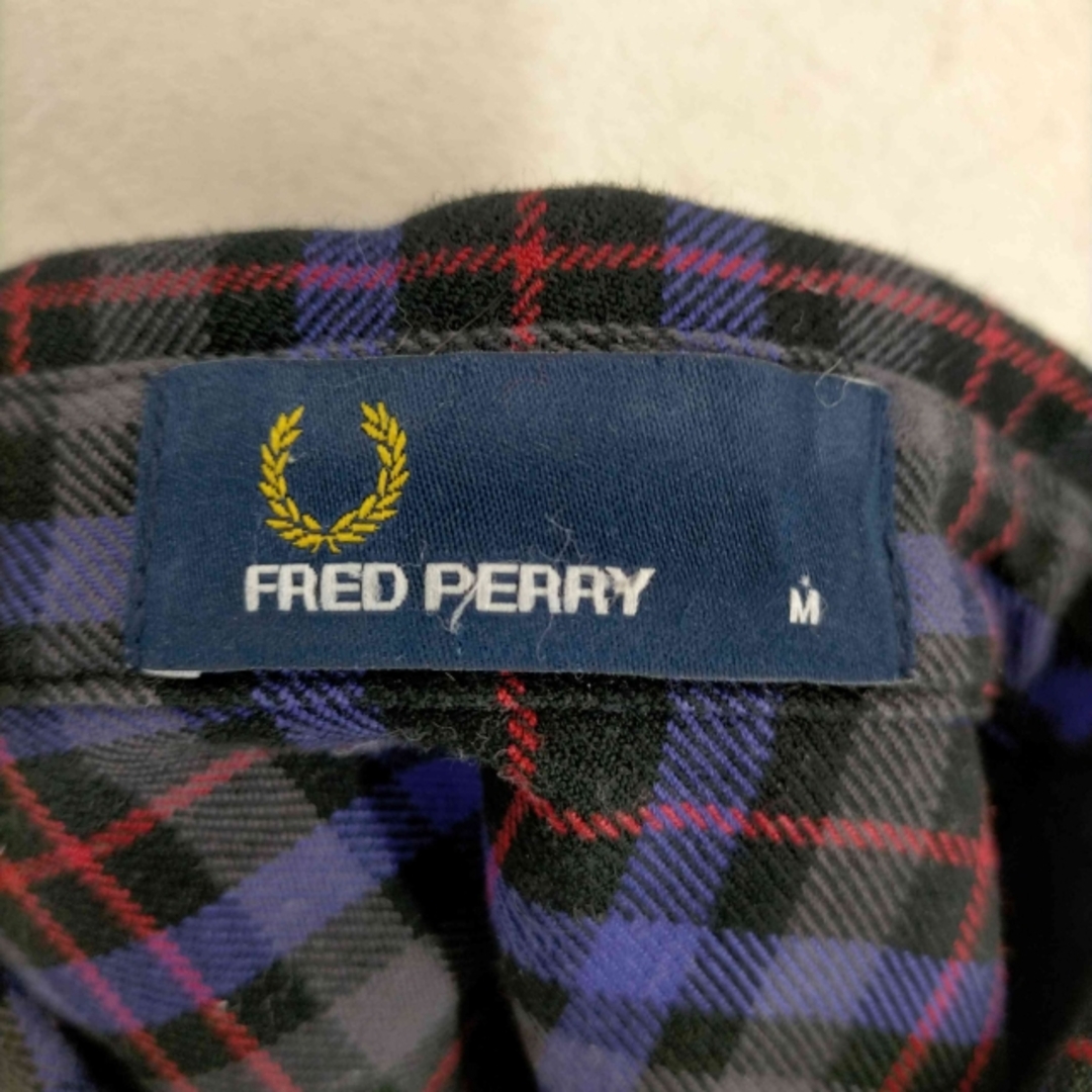 FRED PERRY(フレッドペリー)のFRED PERRY(フレッドペリー) フロントフリルチェックネルシャツ レディースのトップス(シャツ/ブラウス(長袖/七分))の商品写真