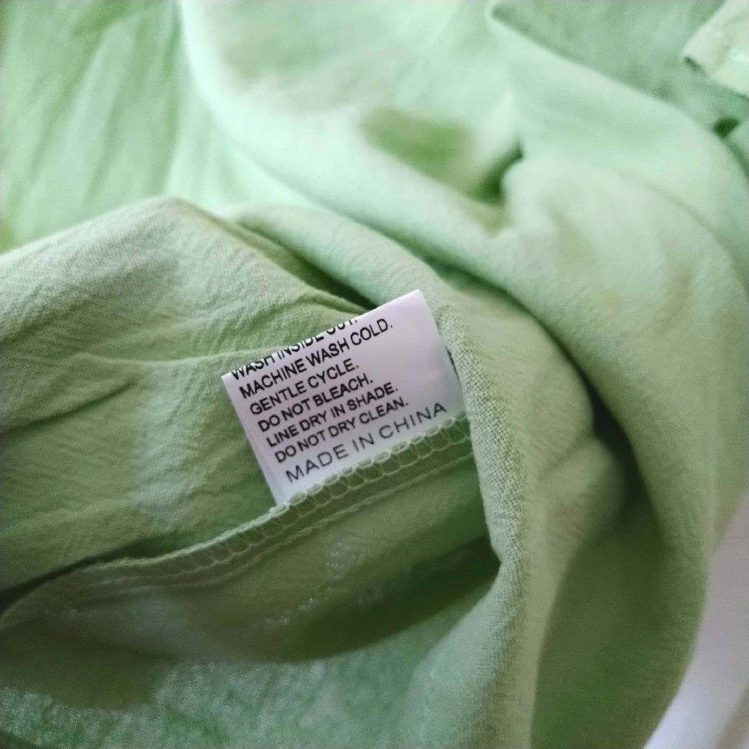 コットン プルオーバー XL シンプル 無地 トップス グリーン系 半袖 レディースのトップス(シャツ/ブラウス(長袖/七分))の商品写真