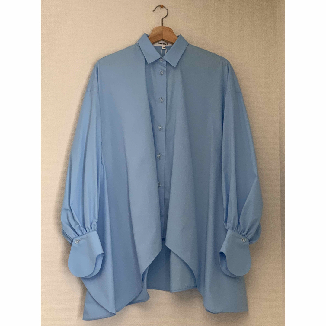 ENFOLD(エンフォルド)のENFOLD エンフォルド BALLOON-HEM SHIRT レディースのトップス(シャツ/ブラウス(長袖/七分))の商品写真