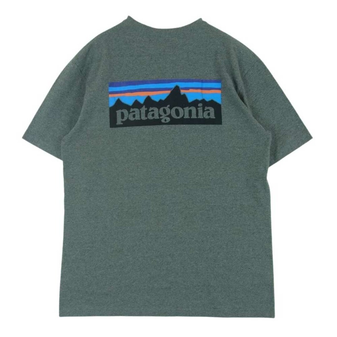 patagonia(パタゴニア)のpatagonia パタゴニア 19AW STY37174FA19 P-6 Logo Pocket Responsibili Tee レスポンシビリティー ポケット ロゴ プリント 半袖 Tシャツ グレー系 M【中古】 メンズのトップス(Tシャツ/カットソー(半袖/袖なし))の商品写真