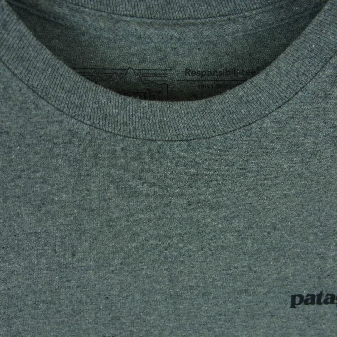 patagonia(パタゴニア)のpatagonia パタゴニア 19AW STY37174FA19 P-6 Logo Pocket Responsibili Tee レスポンシビリティー ポケット ロゴ プリント 半袖 Tシャツ グレー系 M【中古】 メンズのトップス(Tシャツ/カットソー(半袖/袖なし))の商品写真