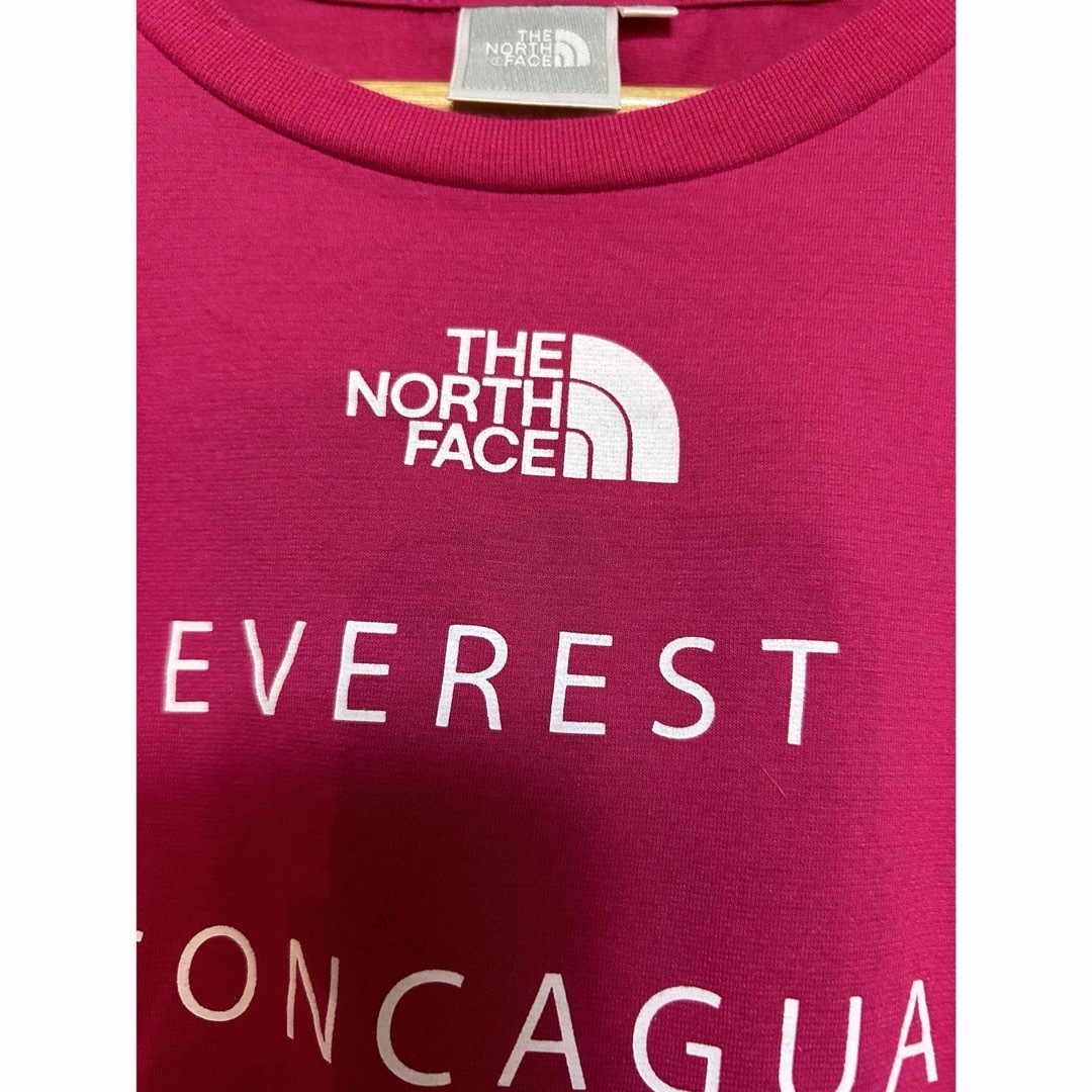 THE NORTH FACE(ザノースフェイス)のノースフェイス　Tシャツ　ピンク　Mサイズ レディースのトップス(Tシャツ(半袖/袖なし))の商品写真