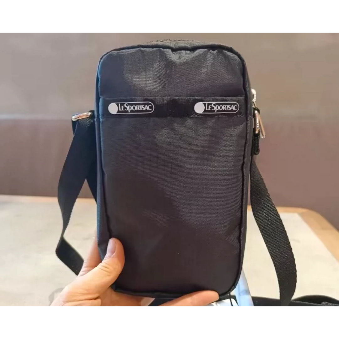 LeSportsac(レスポートサック)のレスポートサック　newnewコラボ　ミニショルダーバッグ レディースのバッグ(ショルダーバッグ)の商品写真