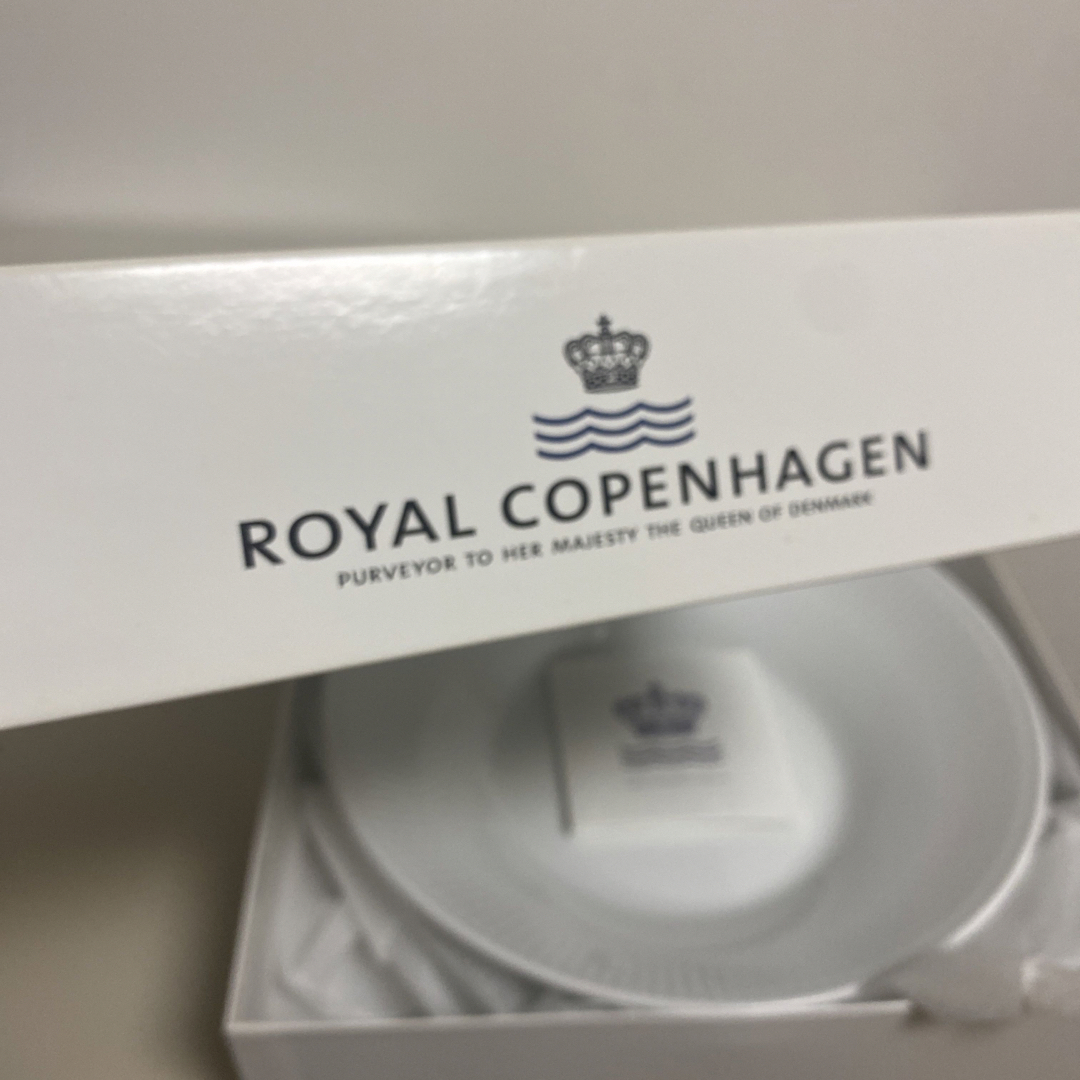 ROYAL COPENHAGEN(ロイヤルコペンハーゲン)のロイヤルコペンハーゲン ホワイトフルーテッド  インテリア/住まい/日用品のキッチン/食器(食器)の商品写真