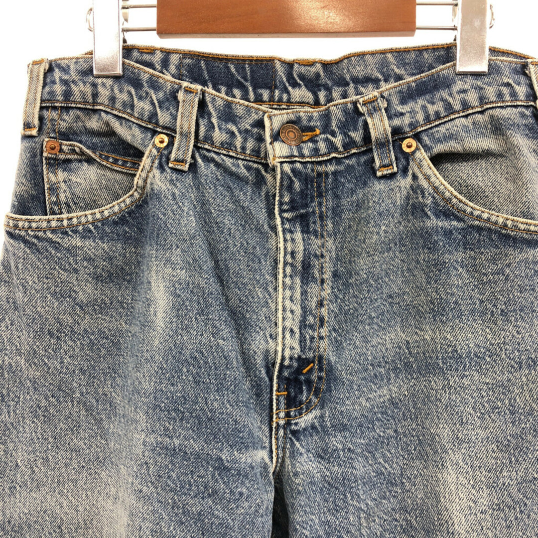 Levi's(リーバイス)の90年代 Levi's リーバイス 550 デニムパンツ ライトブルー (メンズ W32 L34) 中古 古着 Q7019 メンズのパンツ(デニム/ジーンズ)の商品写真