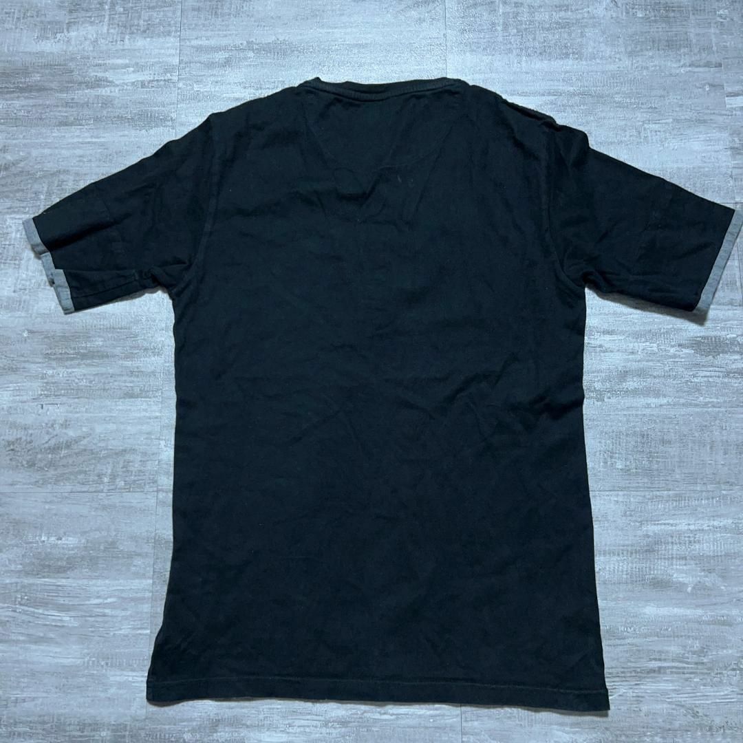 BURBERRY BLACK LABEL(バーバリーブラックレーベル)のBURBERRY バーバリーブラックレーベル ホースロゴ ヘンリーネックTシャツ メンズのトップス(Tシャツ/カットソー(半袖/袖なし))の商品写真