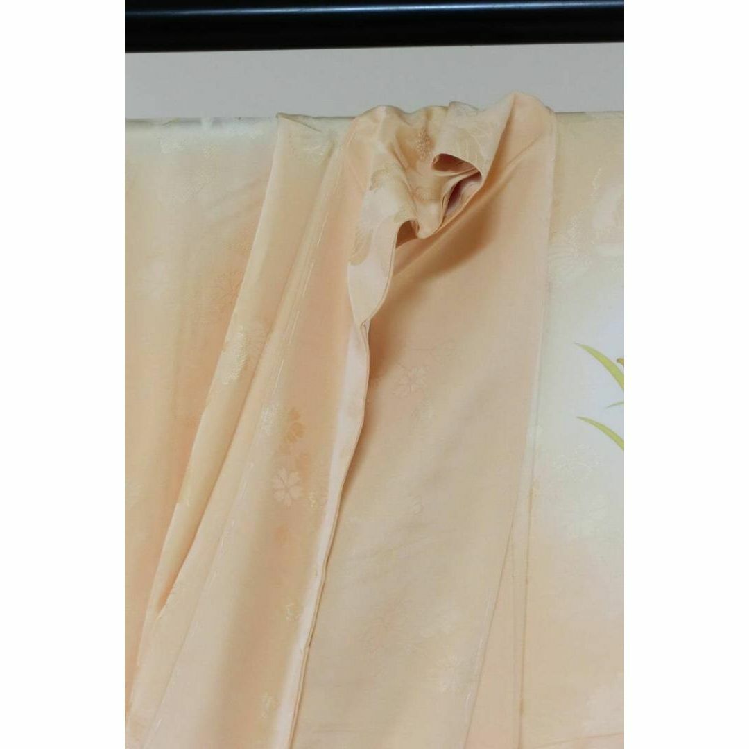 【Q0846】Ｓお仕立て上がり正絹訪問着　薄オレンジ地に花柄 レディースの水着/浴衣(着物)の商品写真