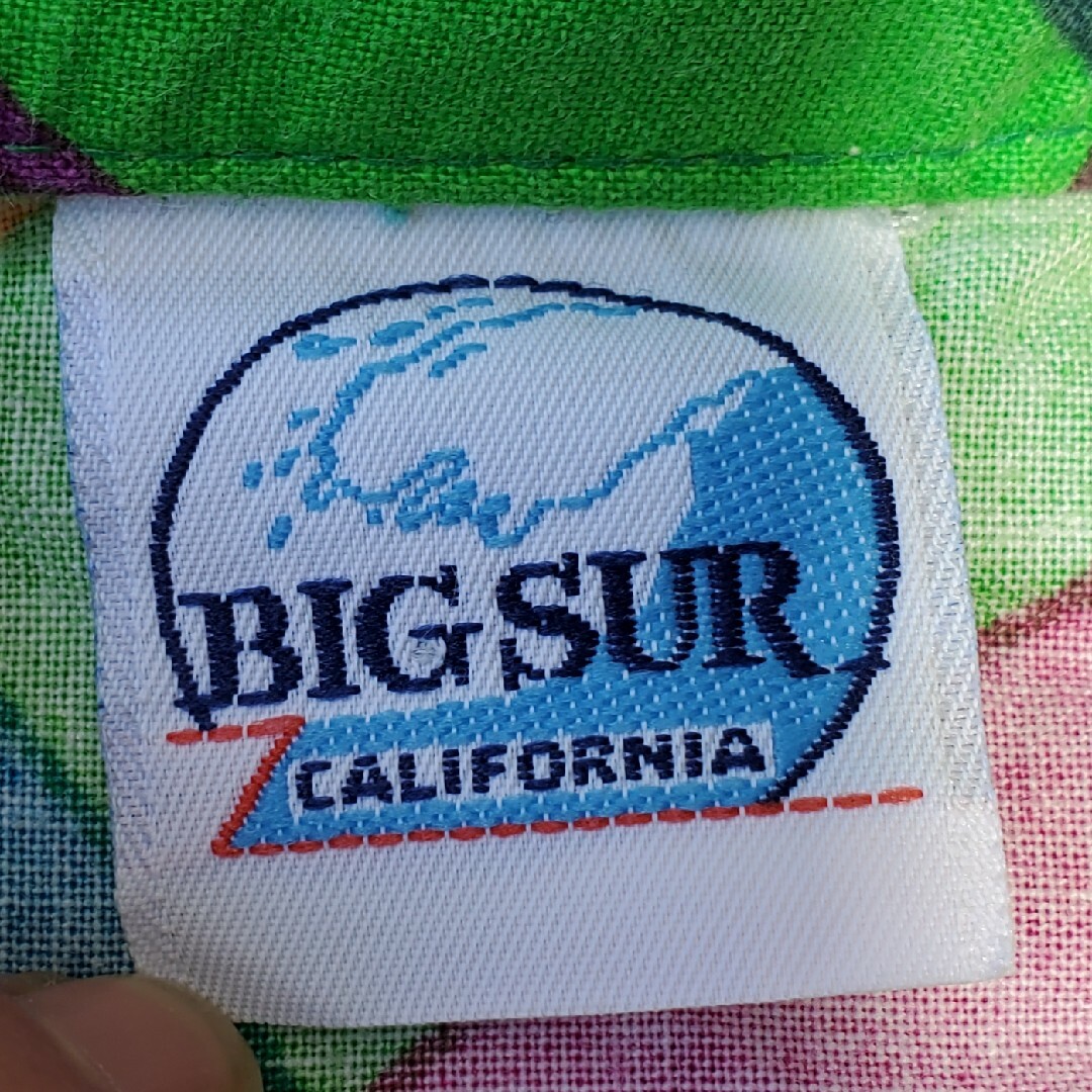 VINTAGE(ヴィンテージ)のUS vintage BIG SUR マルチカラー 星 月 総柄 半袖シャツ メンズのトップス(シャツ)の商品写真