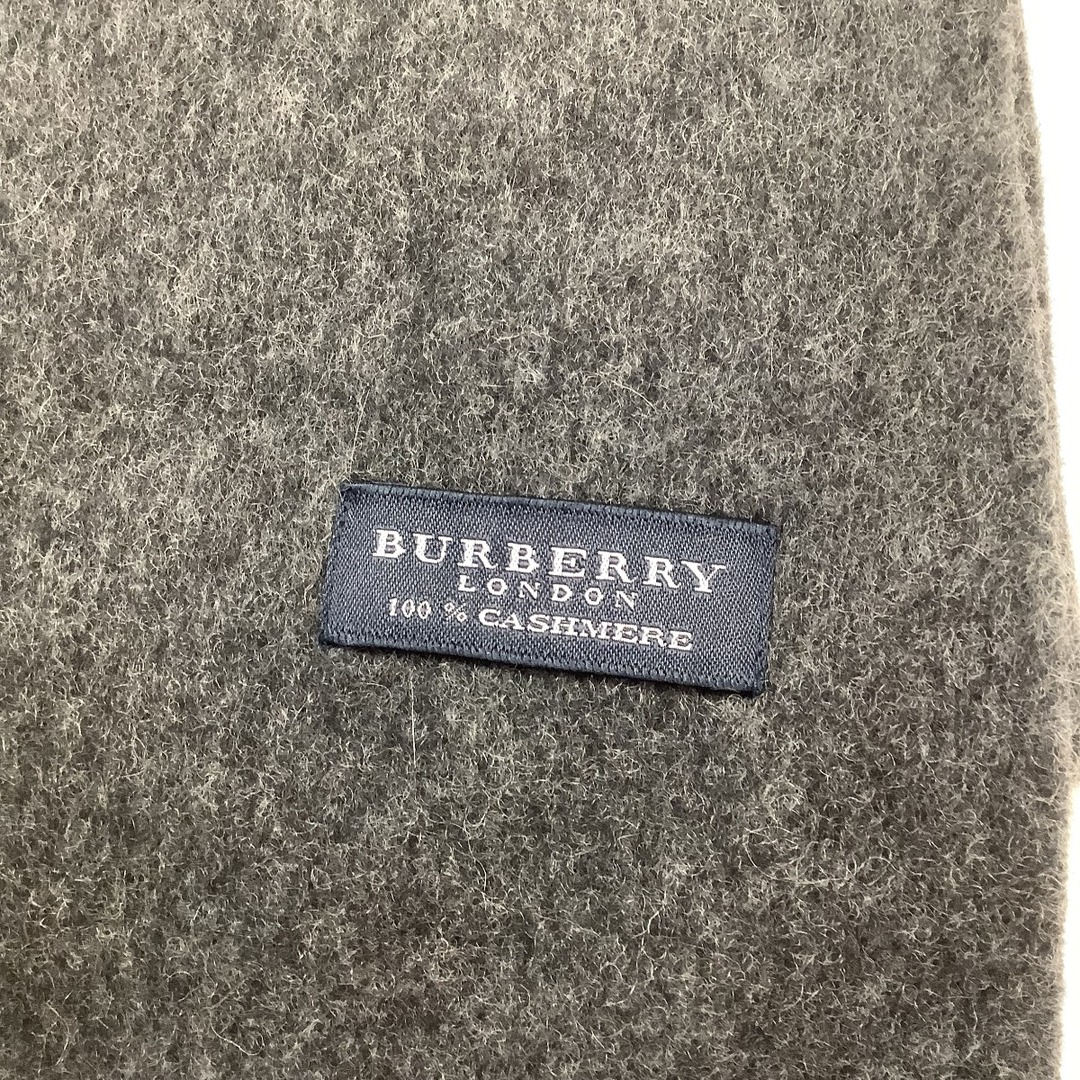 ♪♪BURBERRY LONDON バーバリーロンドン マフラー グレー レディースのファッション小物(マフラー/ショール)の商品写真