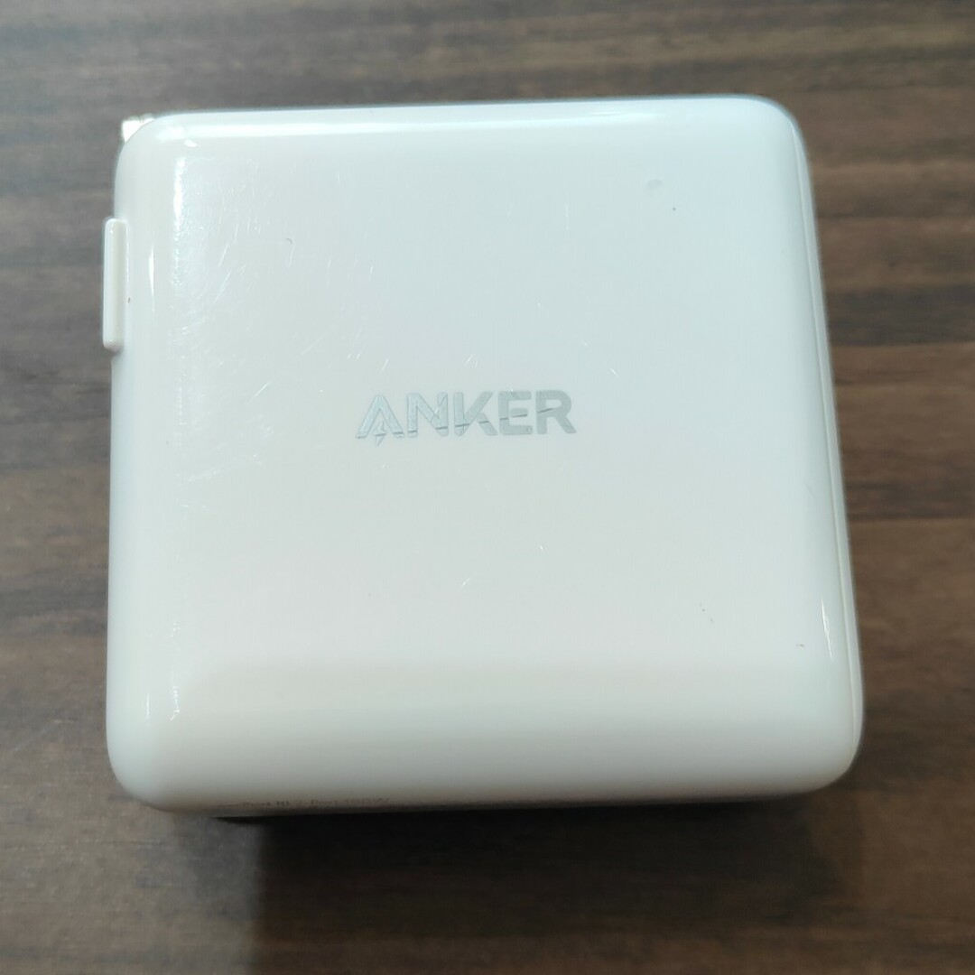 Anker(アンカー)のAnker PowerPort III 2-Port 100W スマホ/家電/カメラのPC/タブレット(PC周辺機器)の商品写真