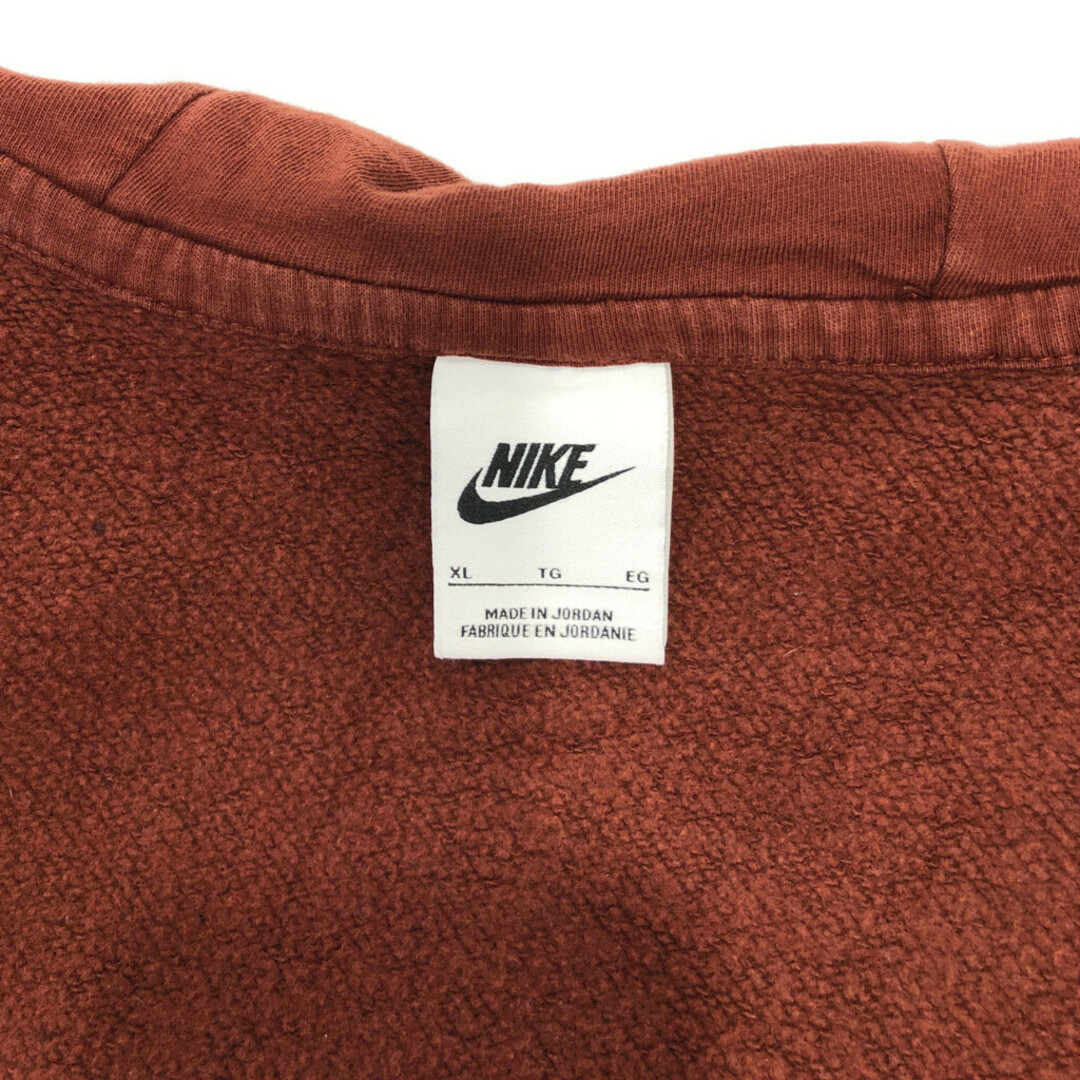 NIKE(ナイキ)のNIKE ナイキ スウェット パーカー スポーツ ワンポイント ブラウン (メンズ XL) 中古 古着 Q7051 メンズのトップス(パーカー)の商品写真