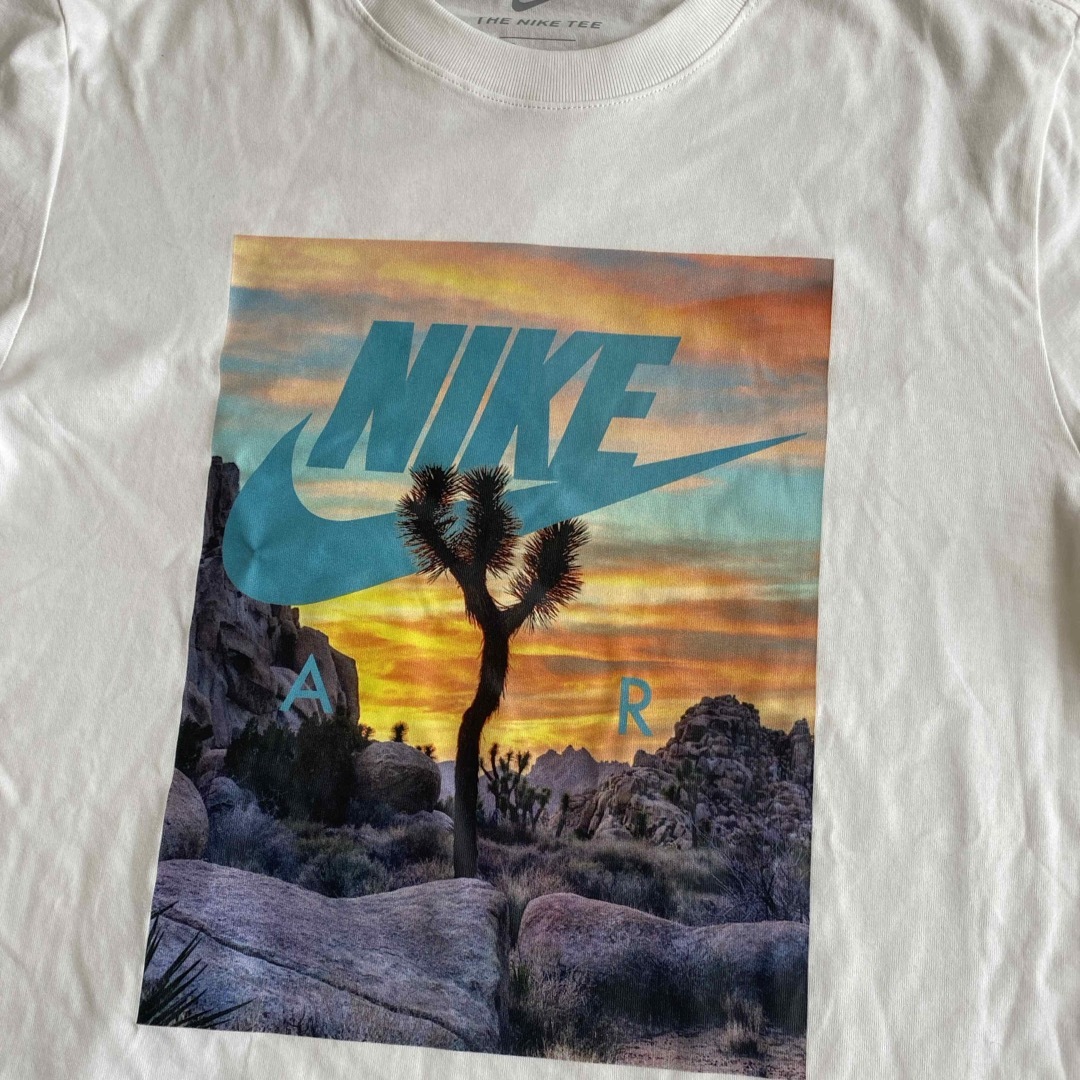 NIKE(ナイキ)のNIKE メンズS レディースのトップス(Tシャツ(半袖/袖なし))の商品写真