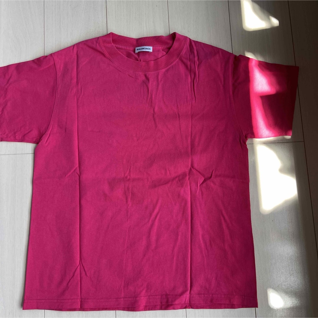 Balenciaga(バレンシアガ)のバレンシアガ　BALENCLAGA ロゴTシャツ レディースのトップス(Tシャツ(半袖/袖なし))の商品写真