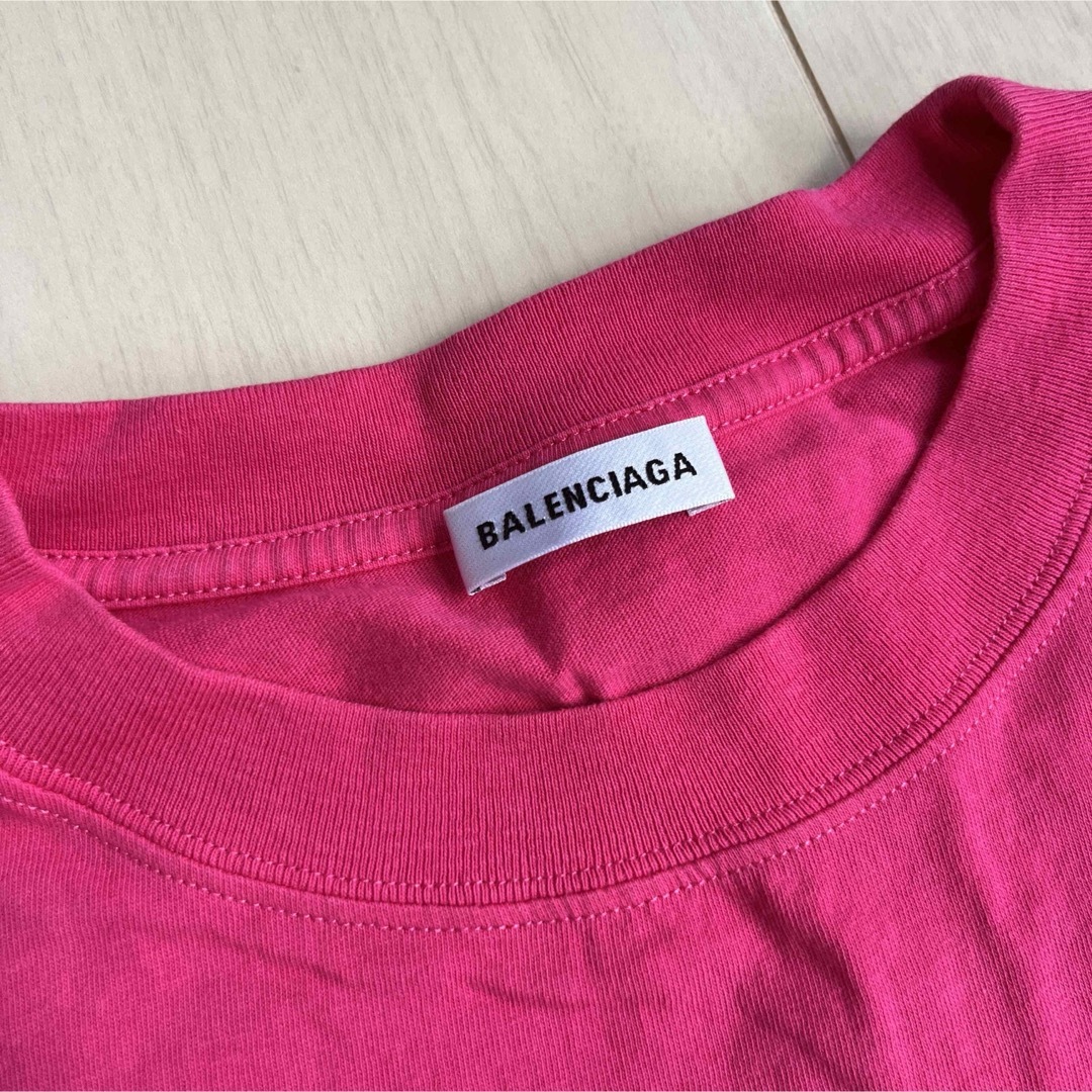 Balenciaga(バレンシアガ)のバレンシアガ　BALENCLAGA ロゴTシャツ レディースのトップス(Tシャツ(半袖/袖なし))の商品写真