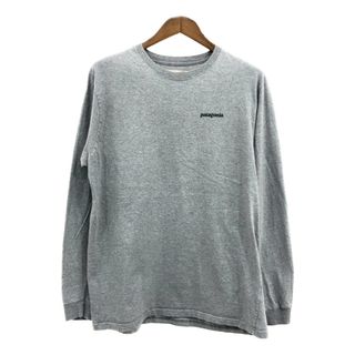 パタゴニア(patagonia)のpatagonia パタゴニア ロゴ 長袖Ｔシャツ アウトドア グレー (メンズ L) 中古 古着 Q7057(Tシャツ/カットソー(七分/長袖))