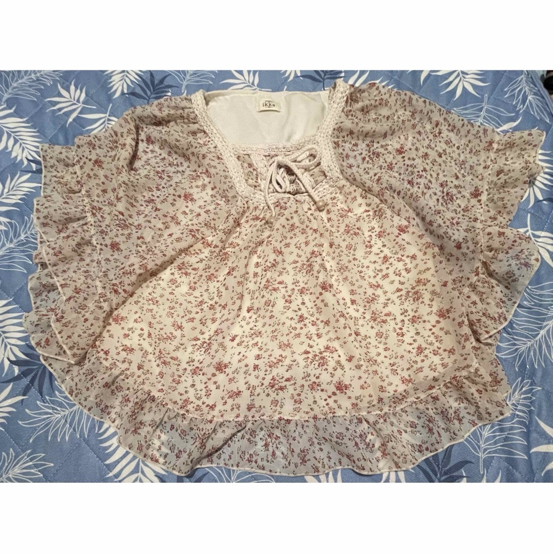 ikka(イッカ)のikka 花柄レースチュニック風トップス　150㎝　透け感あり キッズ/ベビー/マタニティのキッズ服女の子用(90cm~)(ブラウス)の商品写真