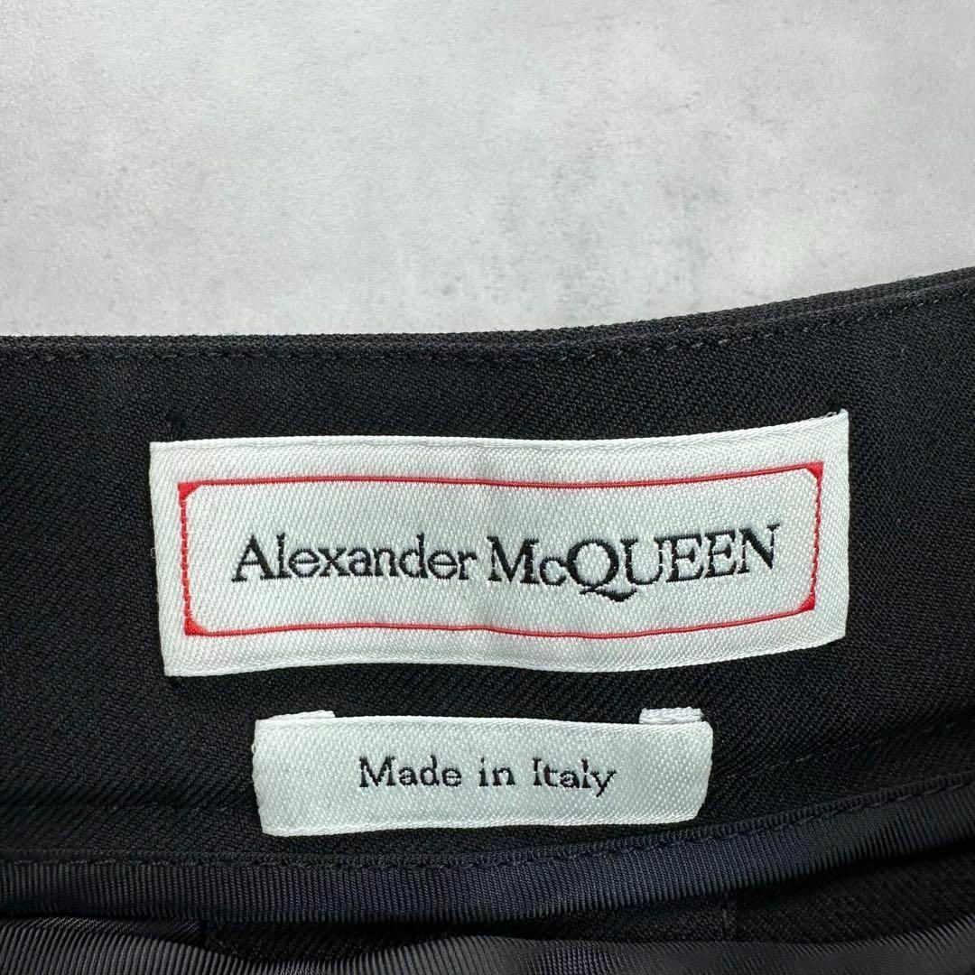 Alexander McQueen(アレキサンダーマックイーン)の新品タグ付き　22ss アレキサンダーマックイーン　ラッフルショートパンツ　38 レディースのパンツ(ショートパンツ)の商品写真