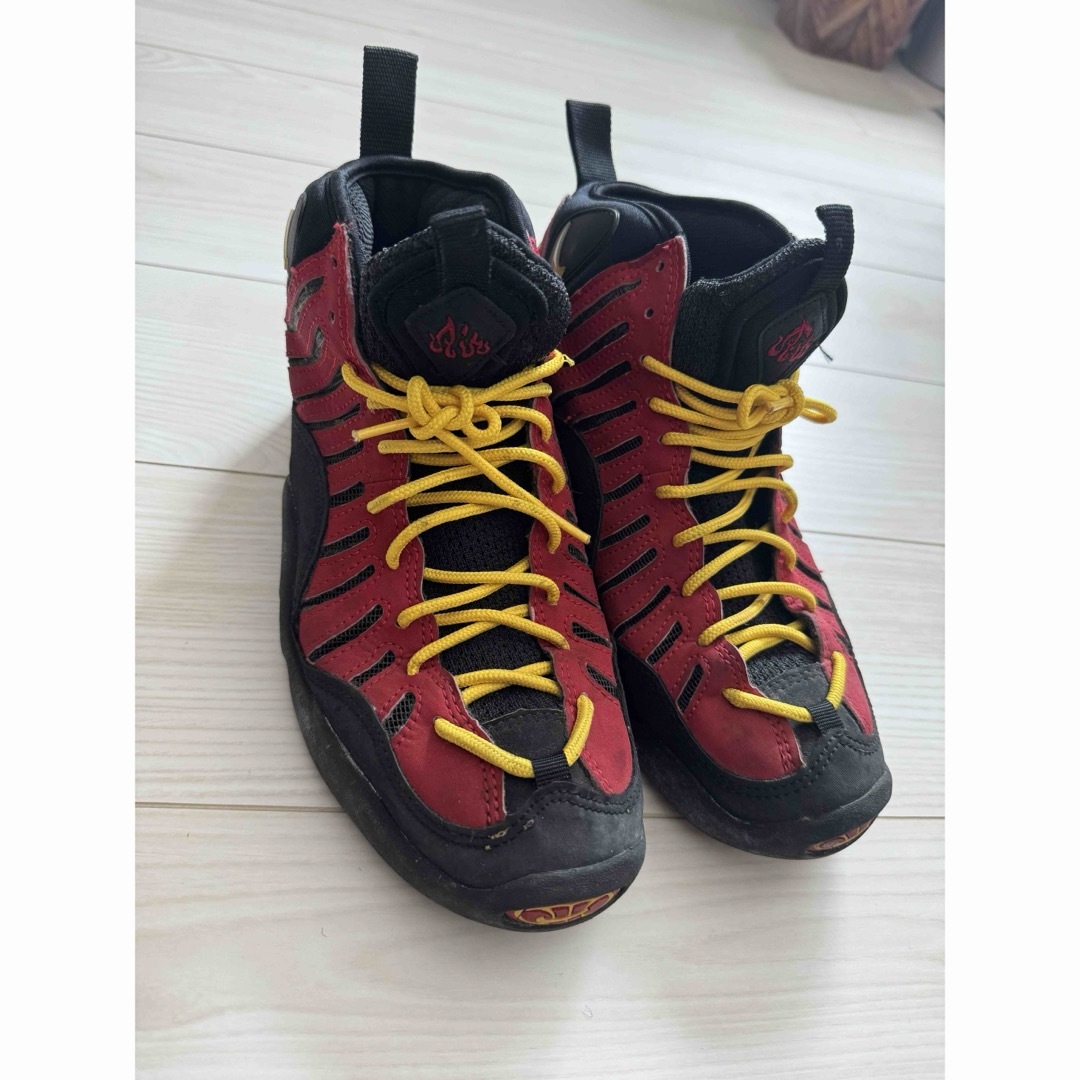 NIKE(ナイキ)のNIKE AIR BAKIN オリジナル 1996年 メンズの靴/シューズ(スニーカー)の商品写真