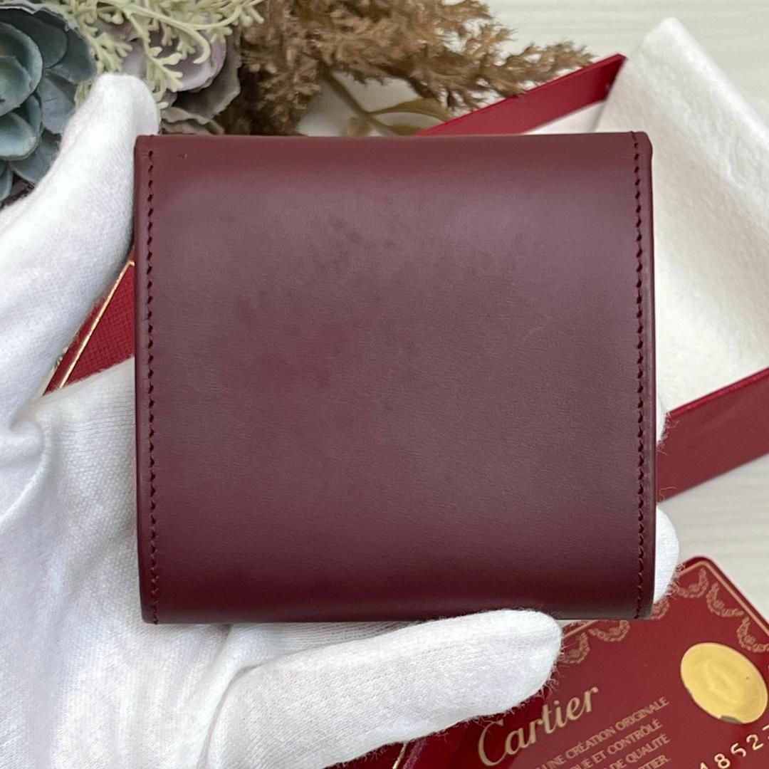 Cartier(カルティエ)のCartier カルティエ マスト ボルドー ゴールド 小銭入れ コインケース レディースのファッション小物(コインケース)の商品写真