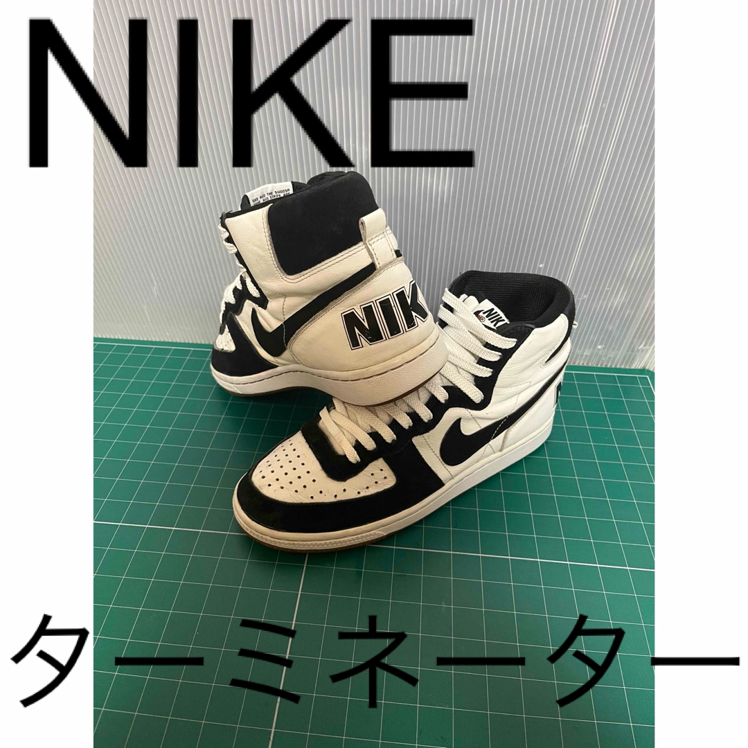 NIKE(ナイキ)のナイキ　スニーカー　ハイカット　ターミネーター　25.5cm　白×黒 メンズの靴/シューズ(スニーカー)の商品写真